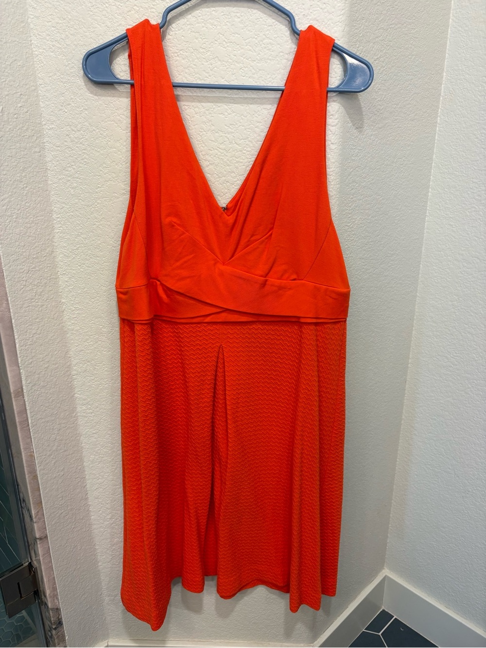 Anthropologie V-Neck Orange Sleeveless Midi Dress